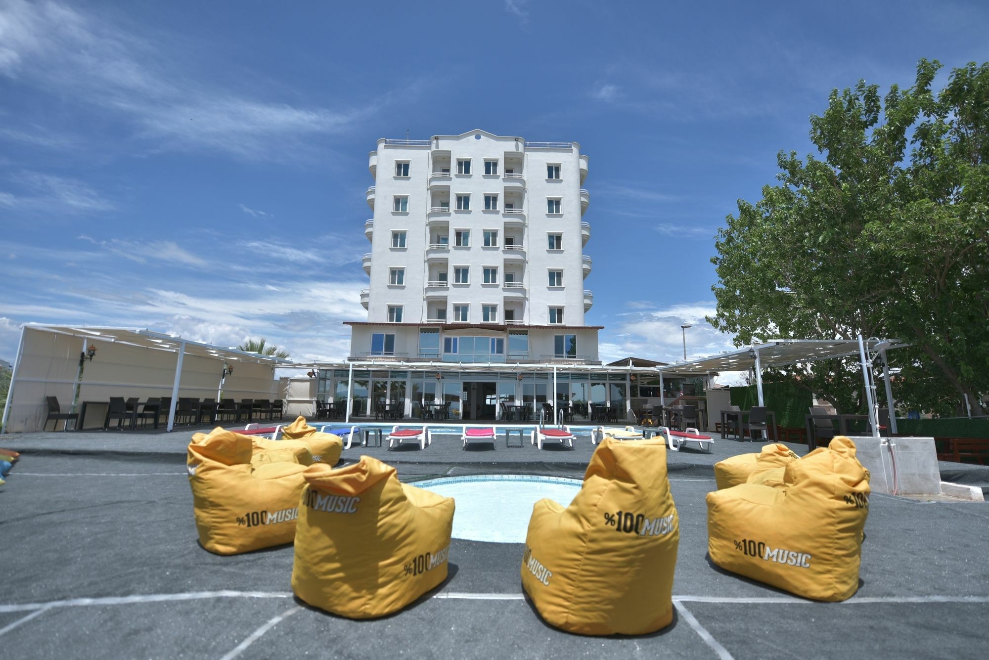 Alder Hotel Айвалик Екстер'єр фото