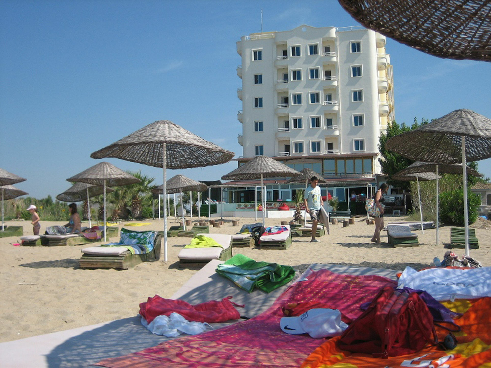 Alder Hotel Айвалик Екстер'єр фото