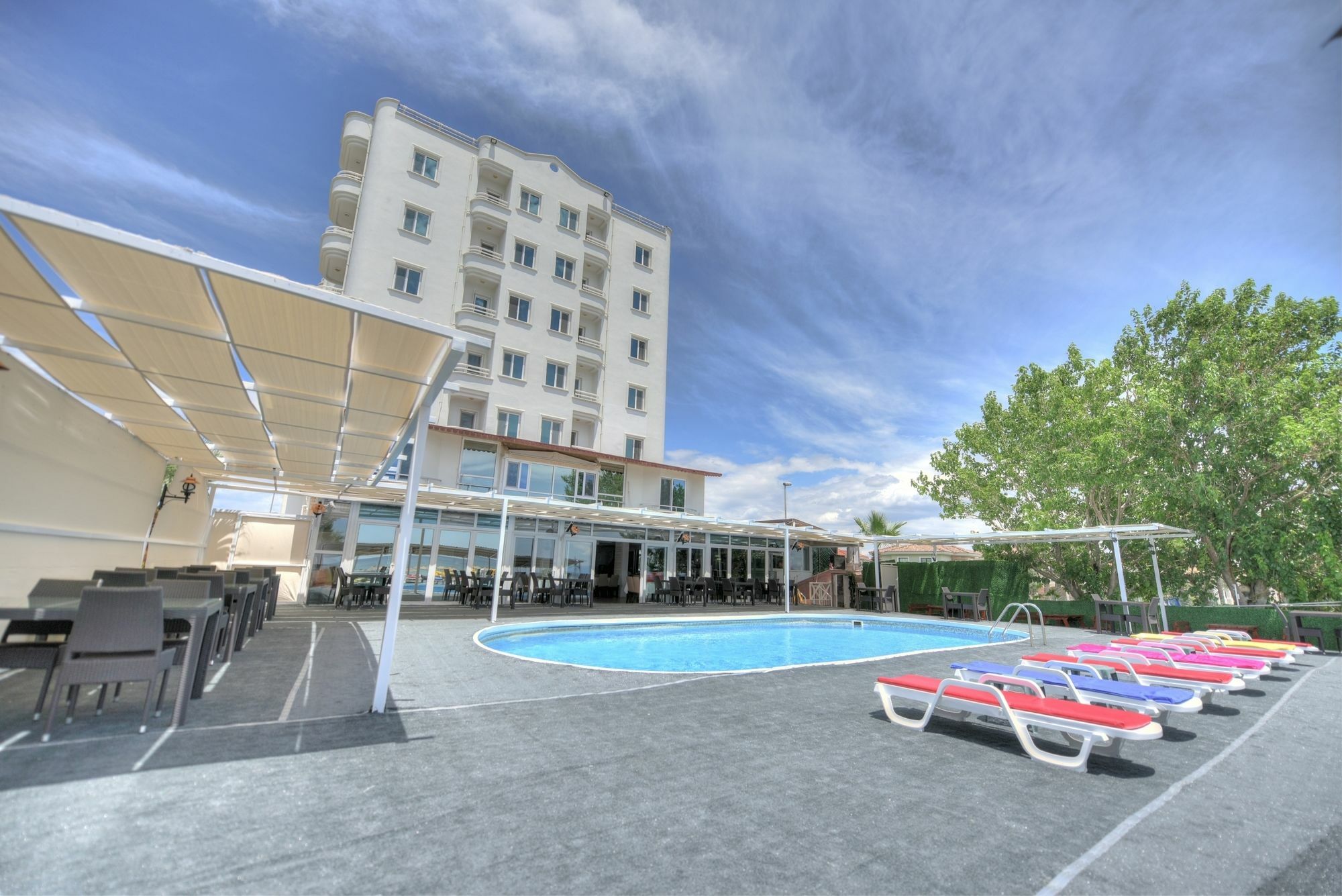 Alder Hotel Айвалик Екстер'єр фото